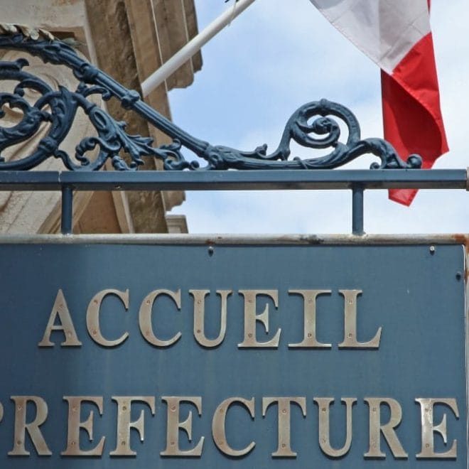 Sous OQTF, un Algérien surpris en train de cambrioler la voiture d&rsquo;une députée RN