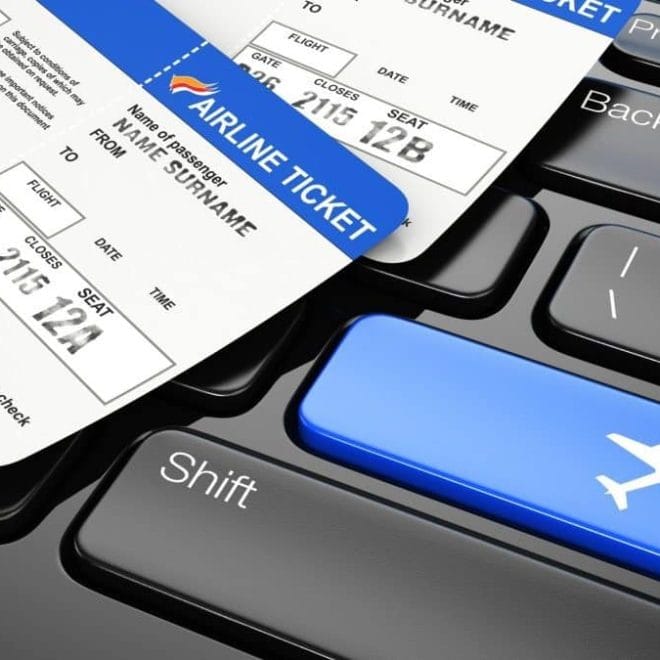 Billets d’avion, passeports : la proposition d’un député des Algériens de France