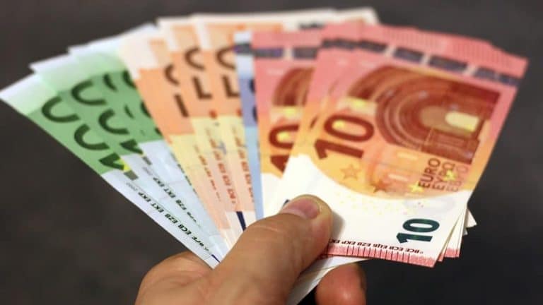 Dinar algérien : fin de la baisse pour l’euro ?