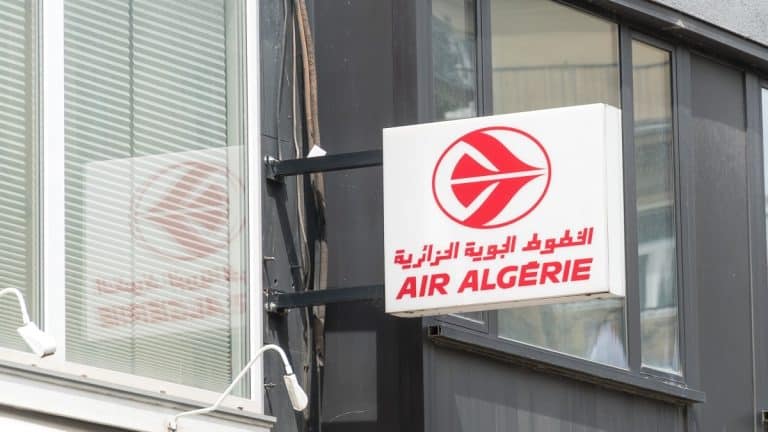 Air Algérie recrute des hôtesses de l’air et des stewards pour 2025