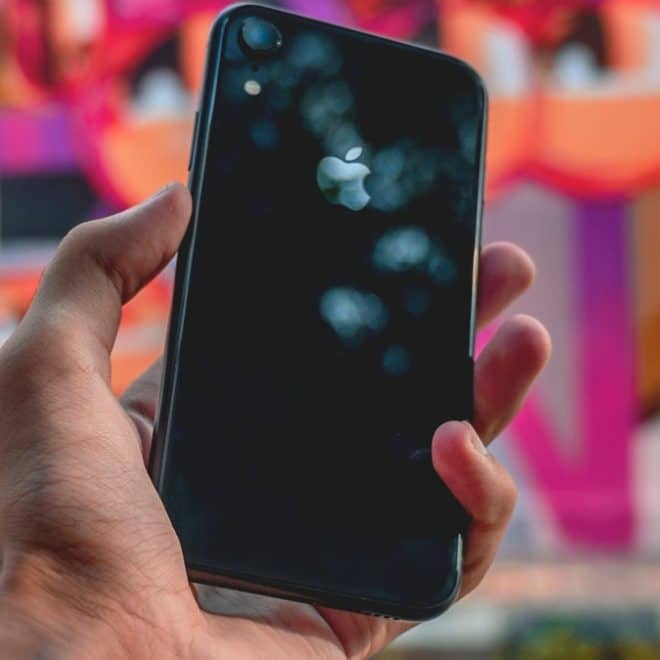 Les ennuis d&rsquo;un Algérien de France à cause d&rsquo;un iPhone acheté en Algérie