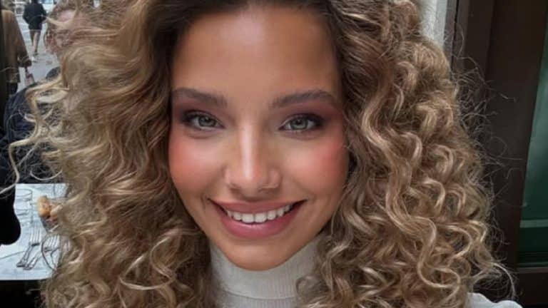 Miss France 2025 : la candidate d&rsquo;origine algérienne préférée du public