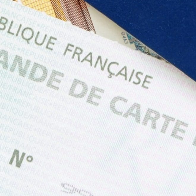 Titres de séjour : en Europe, les restrictions frappent aussi les étrangers fortunés