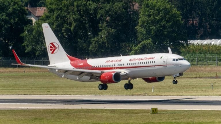 Aéroport de Roissy : les passagers d’un vol Air Algérie mal-accueillis