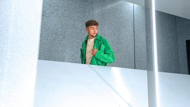 Un influenceur franco-algérien cible d’une tentative d’enlèvement