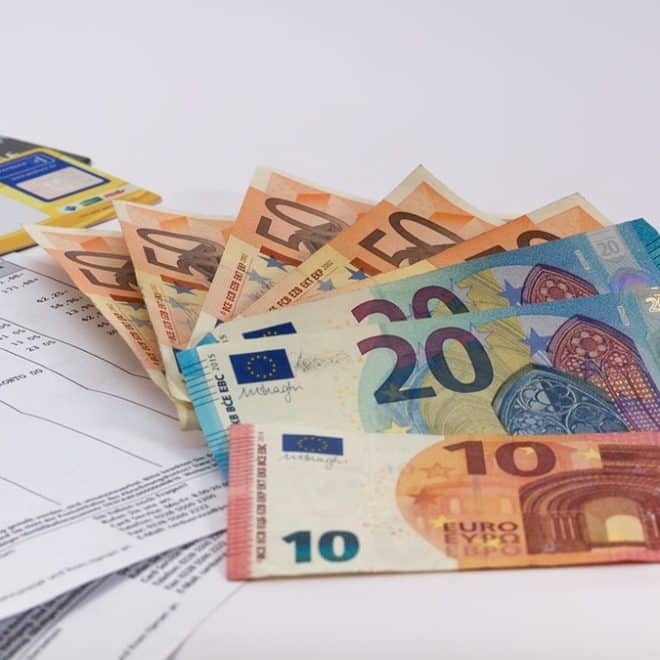 Devises et voyage en Algérie : cette solution méconnue pour la diaspora