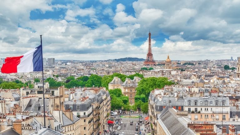 Très populaire en Algérie, ce prénom figure dans le top 10 à Paris en 2024