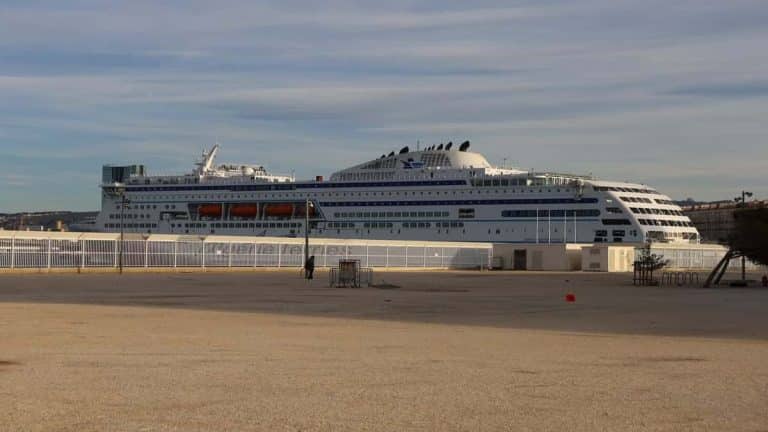 Algérie Ferries annonce le report de sa prochaine traversée Marseille – Alger