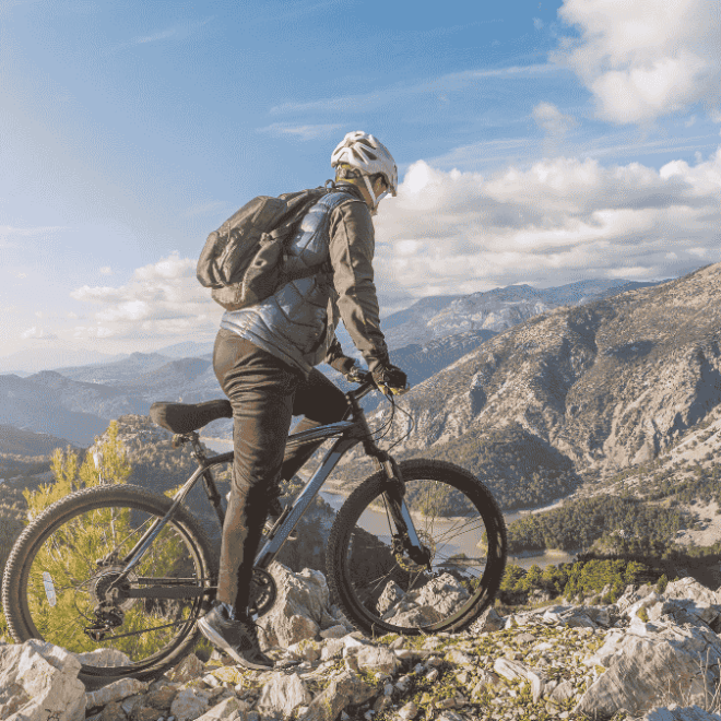 Cet Algéro-italien va traverser l’Himalaya en vélo