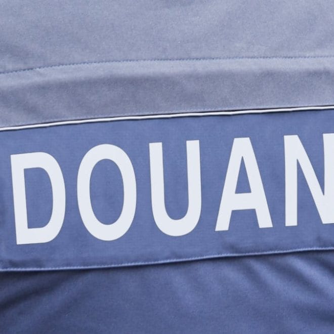 Voyage en Algérie : voici ce que les douaniers ont saisi sur trois passagers venus de France