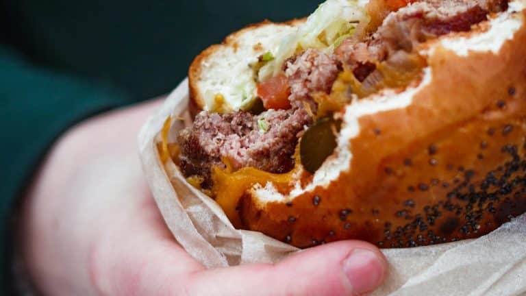 France : ce concurrent de McDonald&rsquo;s mise sur la viande halal