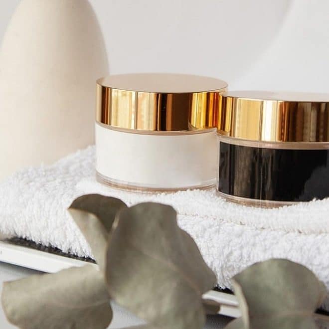 Fondateurs d’une marque de cosmétiques : un couple franco-algérien quitte la France pour l&rsquo;Algérie