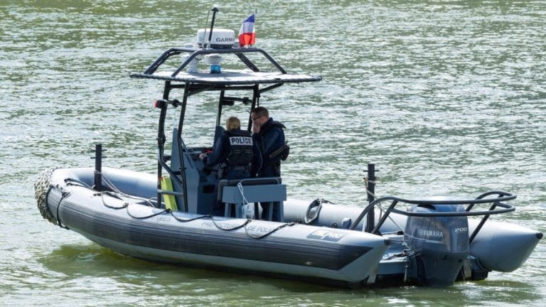 Quatre corps repêchés en France : au moins une victime et le suspect sont des Algériens