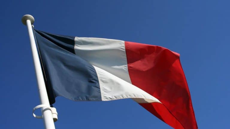 France : un élu franco-algérien attaqué par des médias marocains