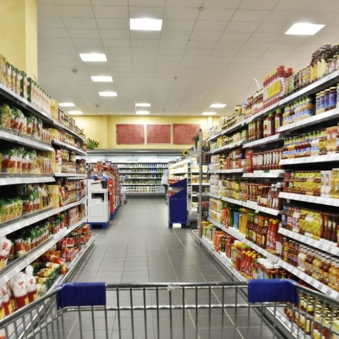 Canada : un supermarché avec plein de produits algériens à Montréal